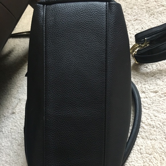 Black Rosetti Bag - Picture 7 of 8